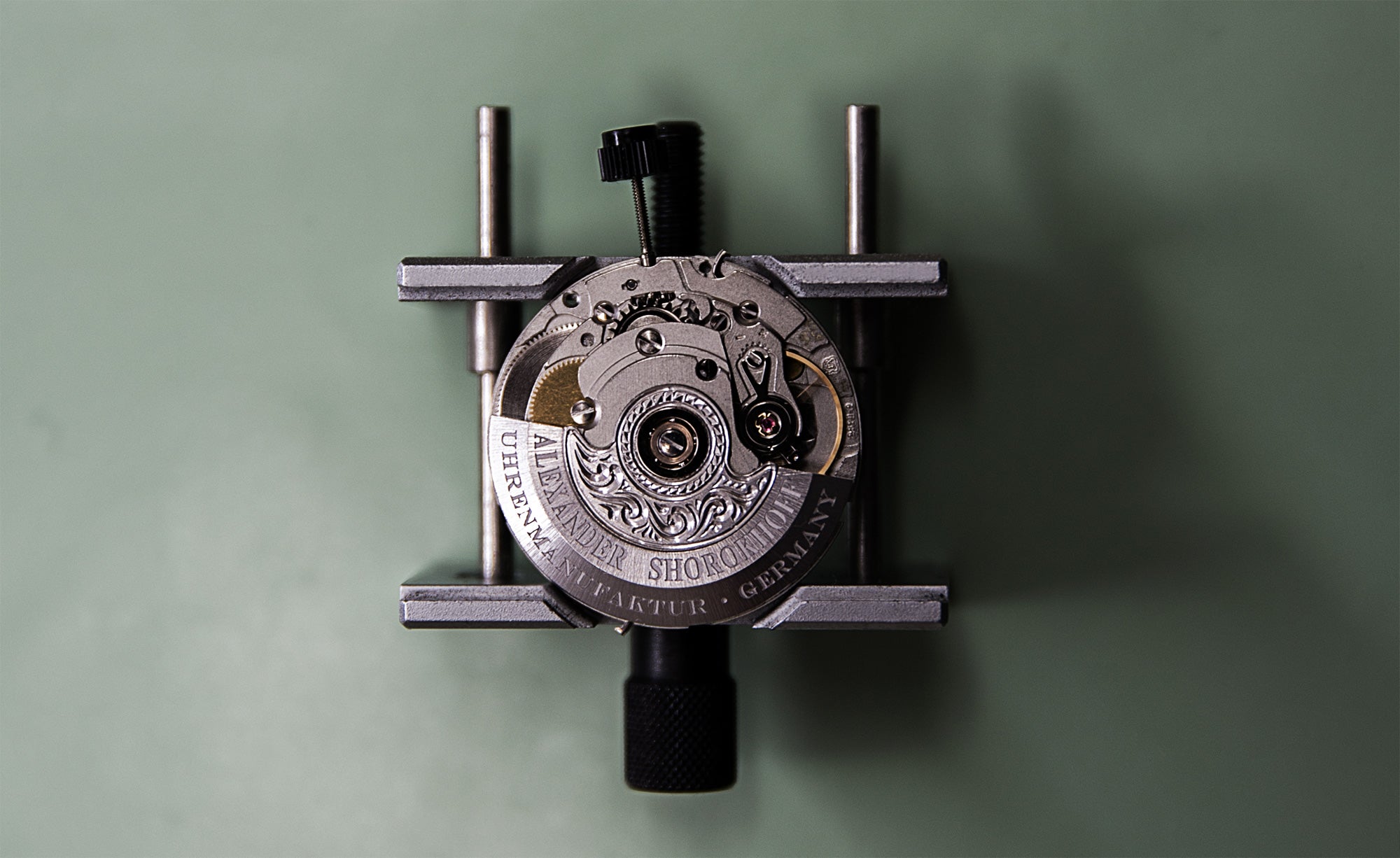 Japanese vs Swiss vs Russian vs German