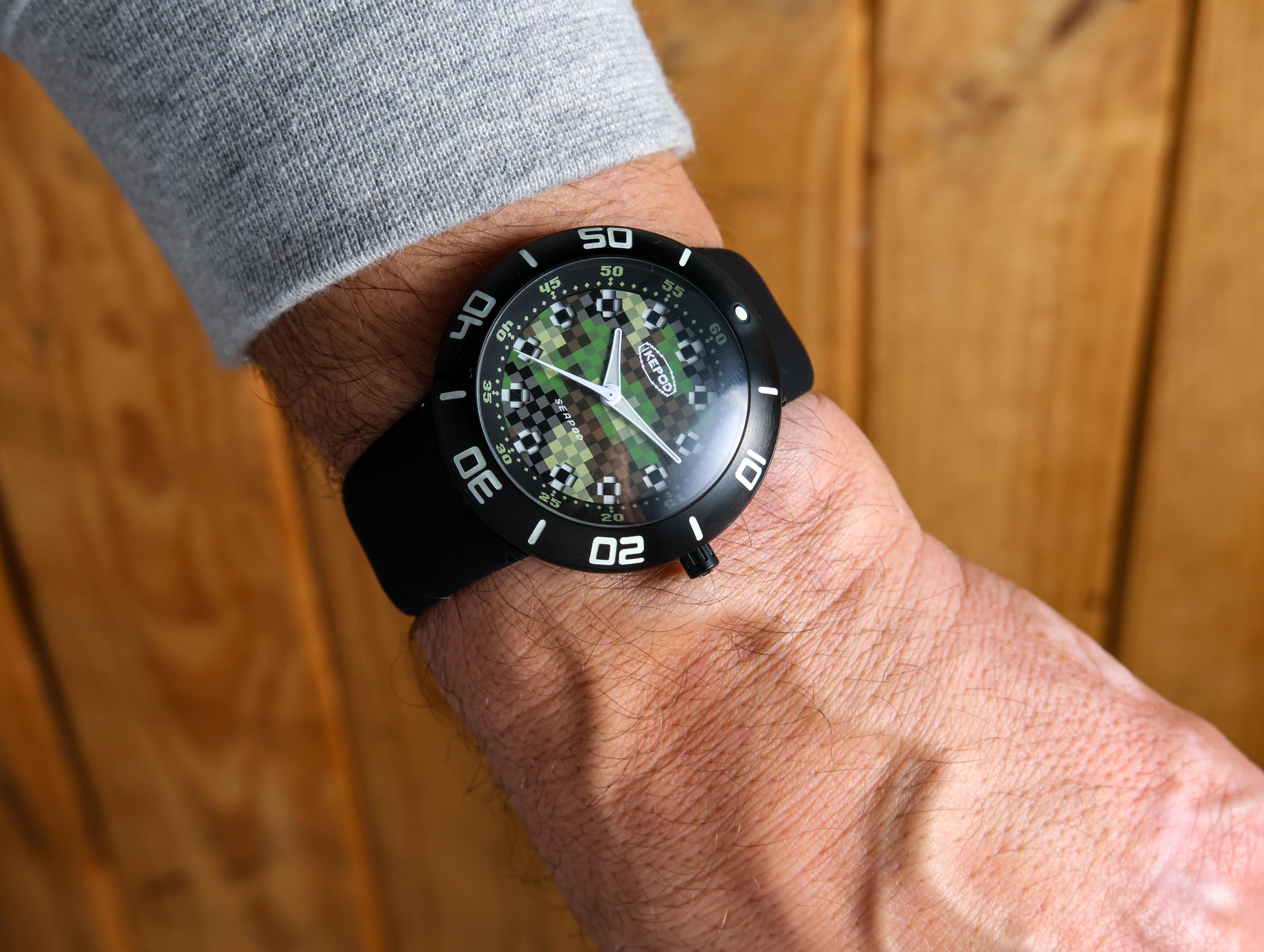 Ikepod Seapod S003 Camo Pixel Limited Edition