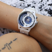 The ELECTRICIANZ Bionic Z 42mm White Rubber - Red Army Watches
