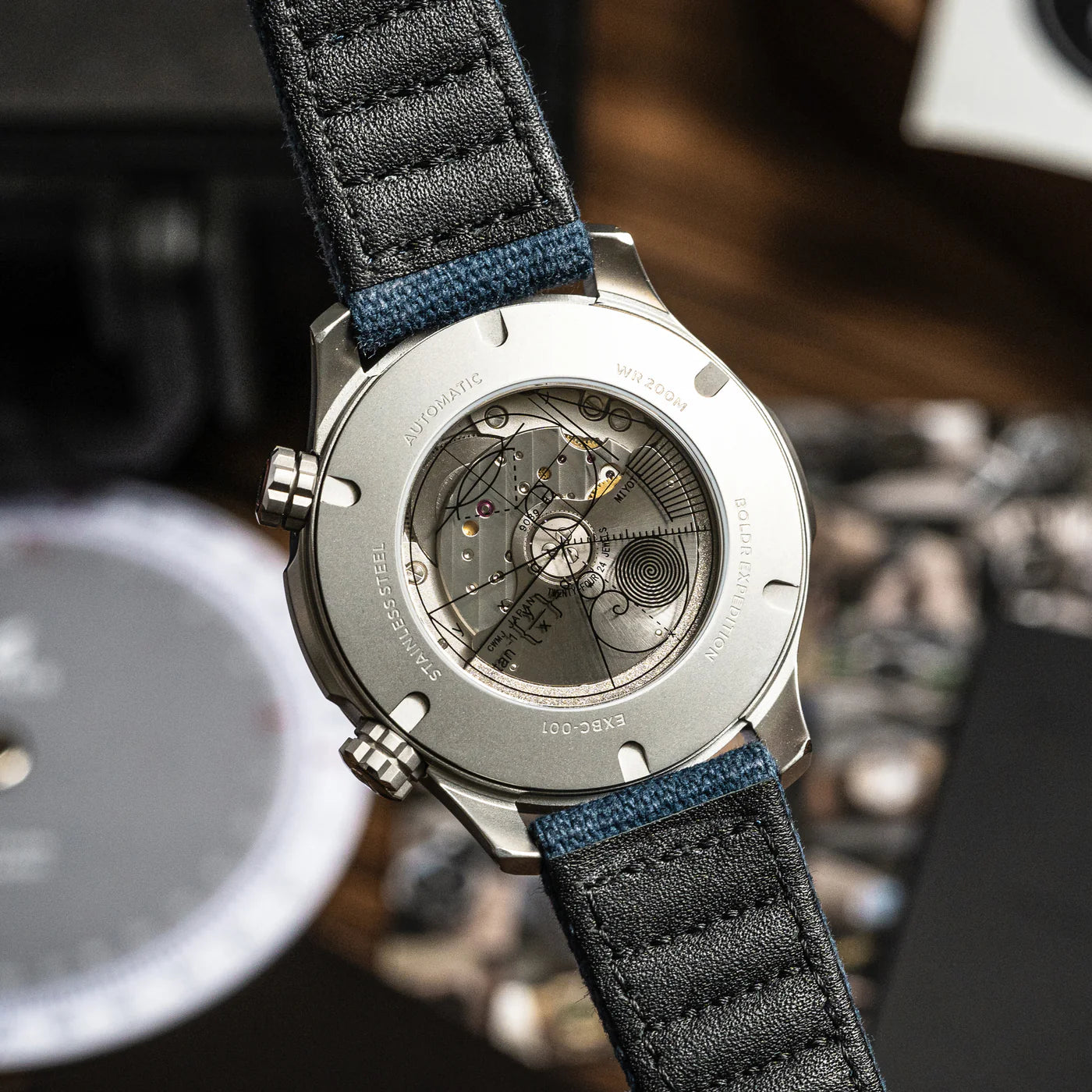 BOLDR Expedition Enigmath Coconino - Red Army Watches