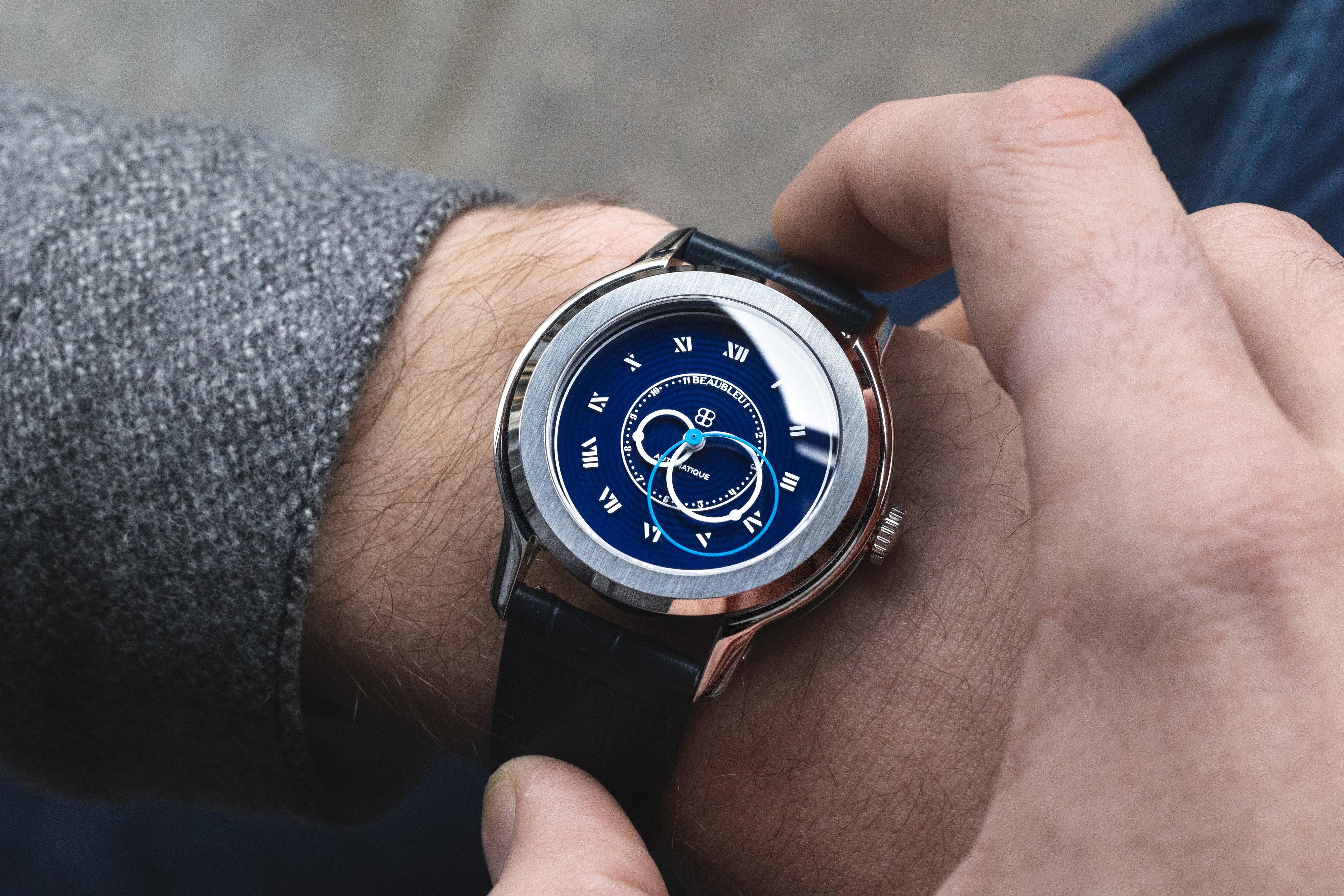 BEAUBLEU Vitruve Origine Blue - Red Army Watches