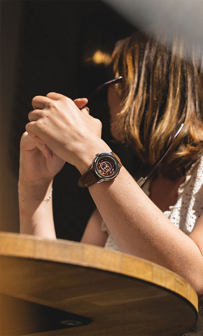 BEAUBLEU Vitruve Origine Cognac - Red Army Watches