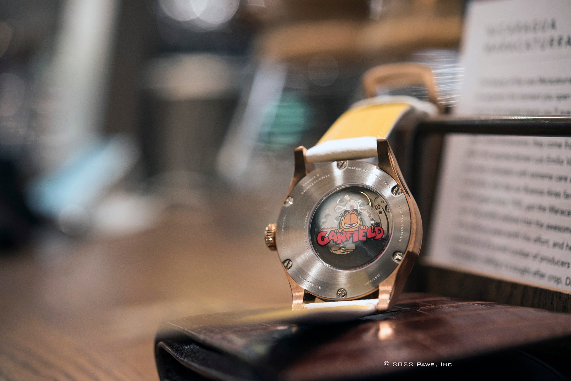 AZIMUTH GARFIELD BACK IN TIME - Red Army Watches