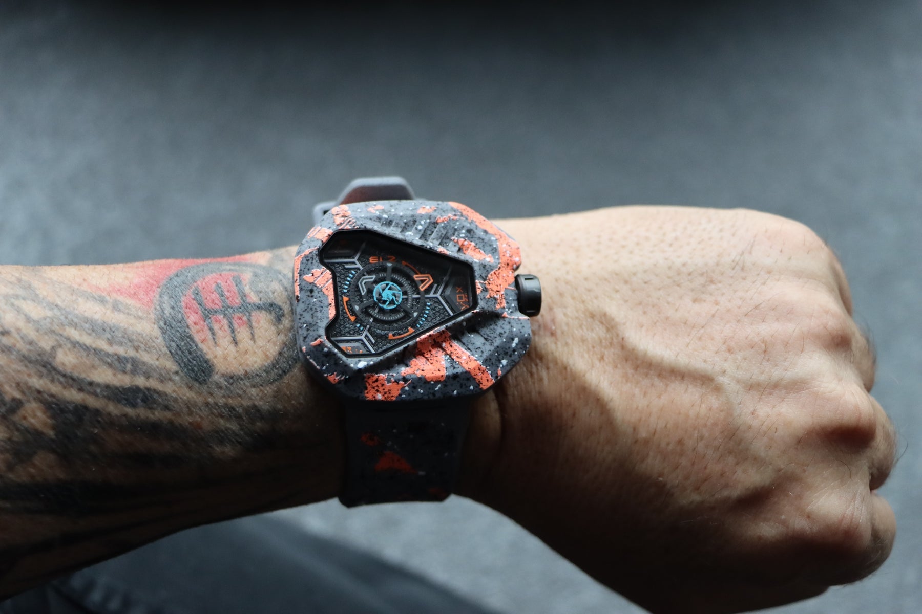 The ELECTRICIANZ Lunar Edition - Red Army Watches