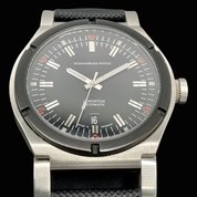 SCHAUMBURG Conceptum No. 2 - Red Army Watches