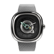 SEVENFRIDAY PG1/01M "GMT" - Red Army Watches