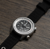 BOLDR Expedition Enigmath Schwarzwald - Red Army Watches