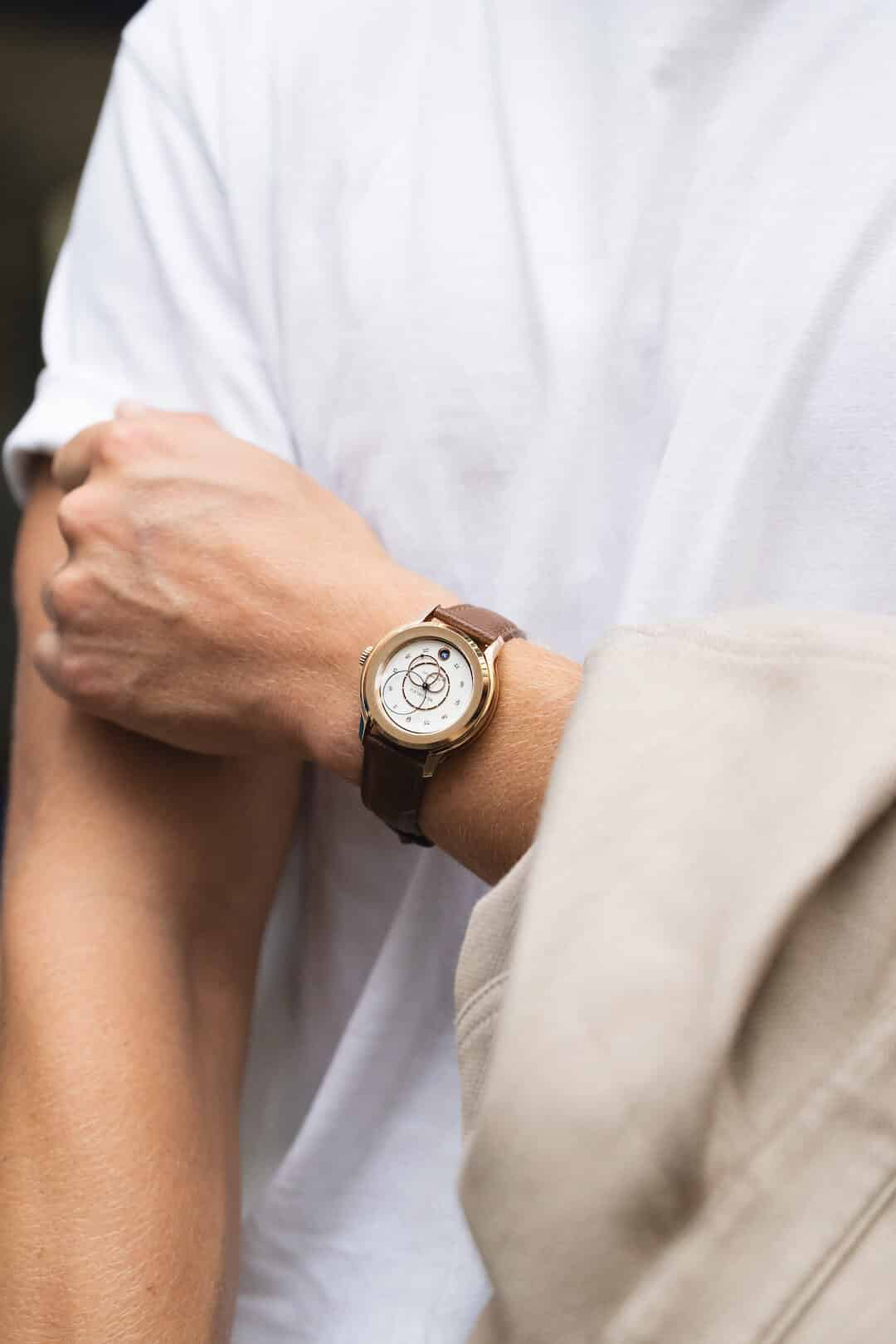 BEAUBLEU Ecce Lys Cognac - Red Army Watches
