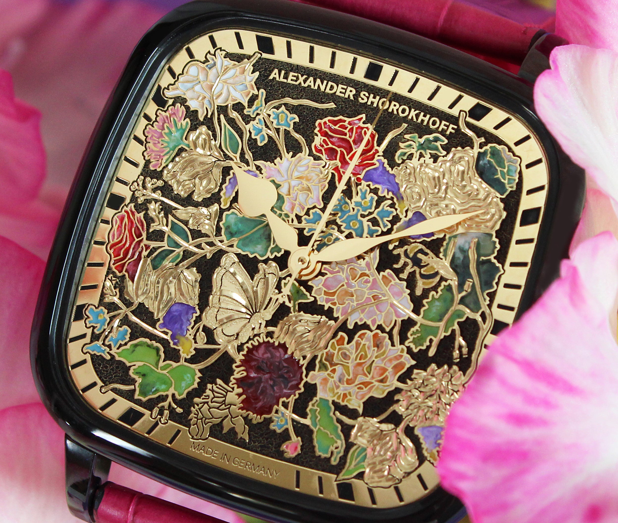 ALEXANDER SHOROKHOFF Bella & Alla - Red Army Watches