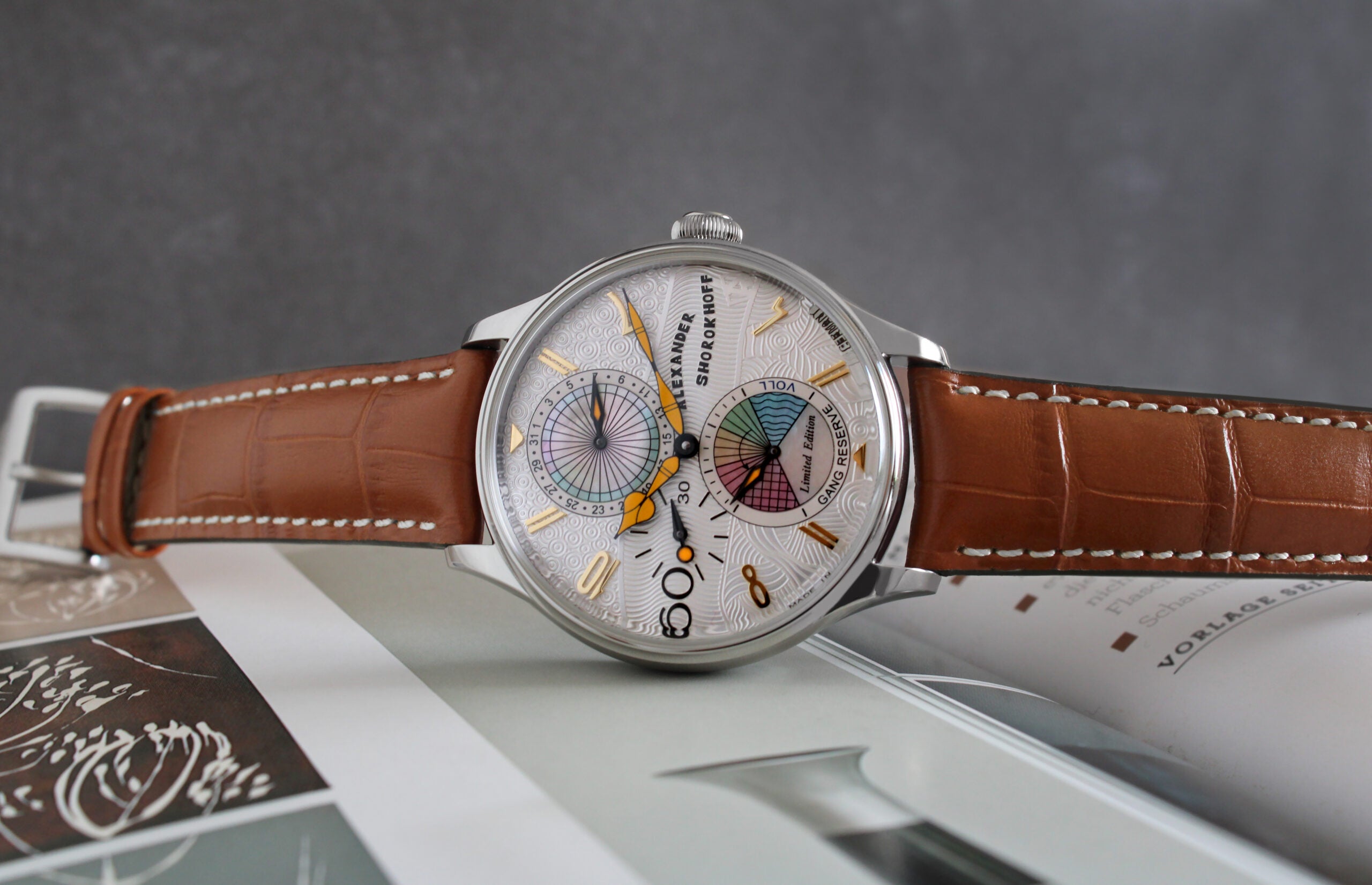 ALEXANDER SHOROKHOFF Emotio Due - Red Army Watches