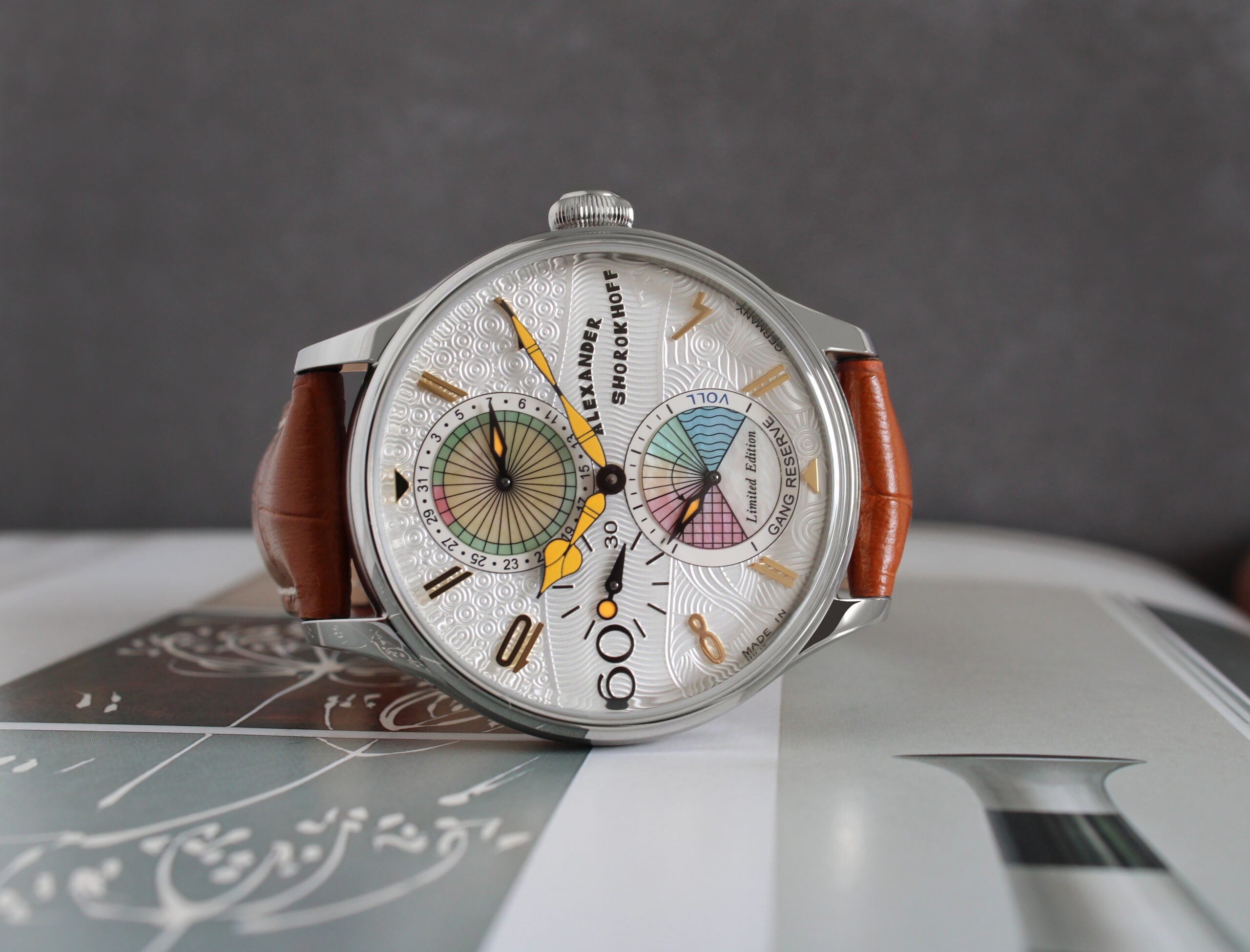 ALEXANDER SHOROKHOFF Emotio Due - Red Army Watches