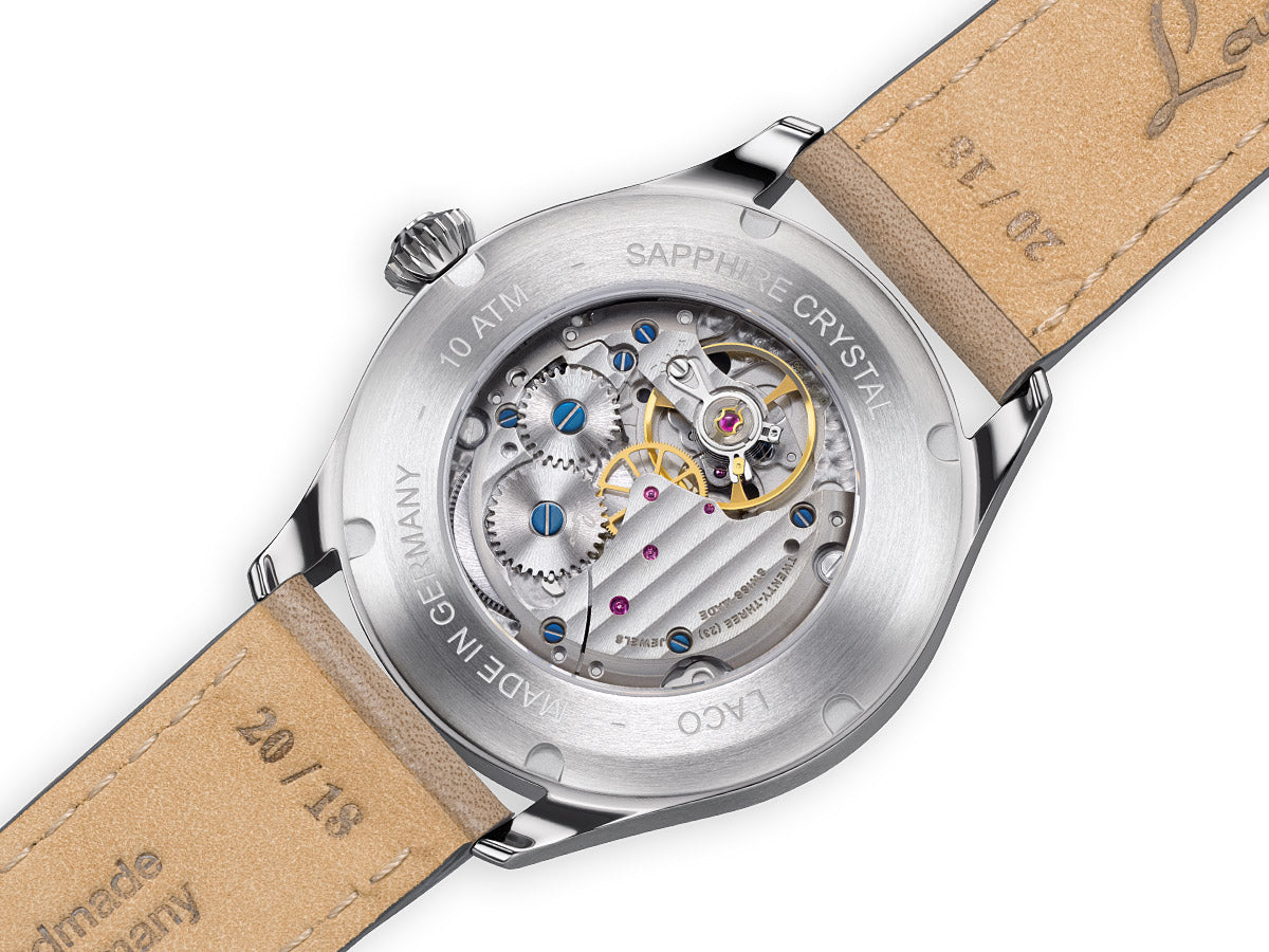 LACO Cuxhaven 39 - Red Army Watches