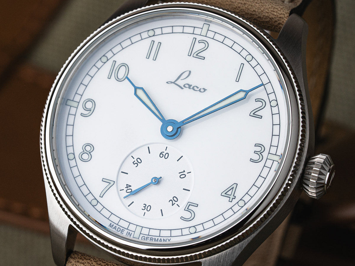 LACO Cuxhaven 39 - Red Army Watches