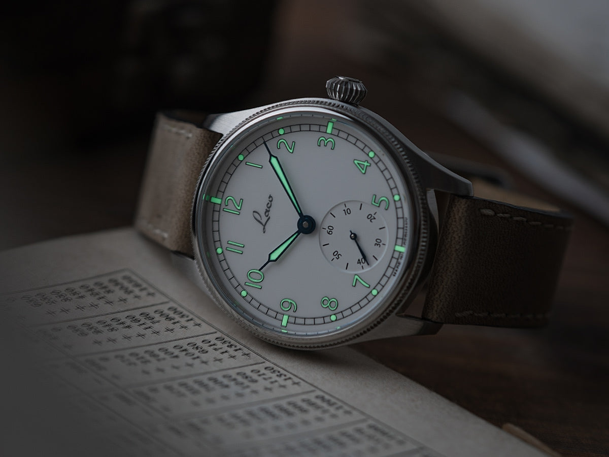 LACO Cuxhaven 39 - Red Army Watches