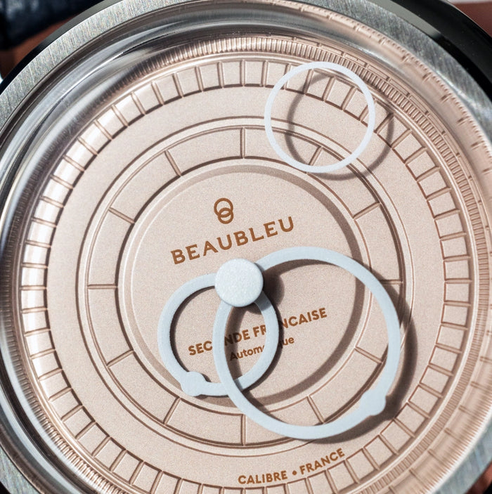 BEAUBLEU Seconde Française 20.24 Salmon - Red Army Watches