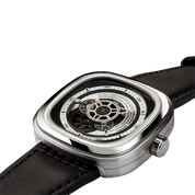 SEVENFRIDAY P1B/01 - Red Army Watches