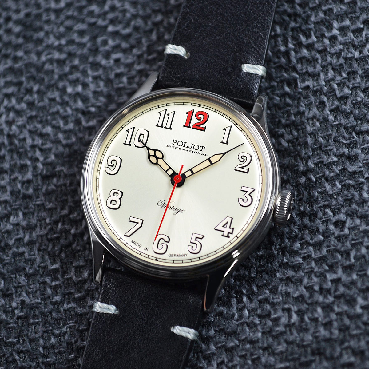 POLJOT INTERNATIONAL Retro Classic 2409.1220332 - Red Army Watches