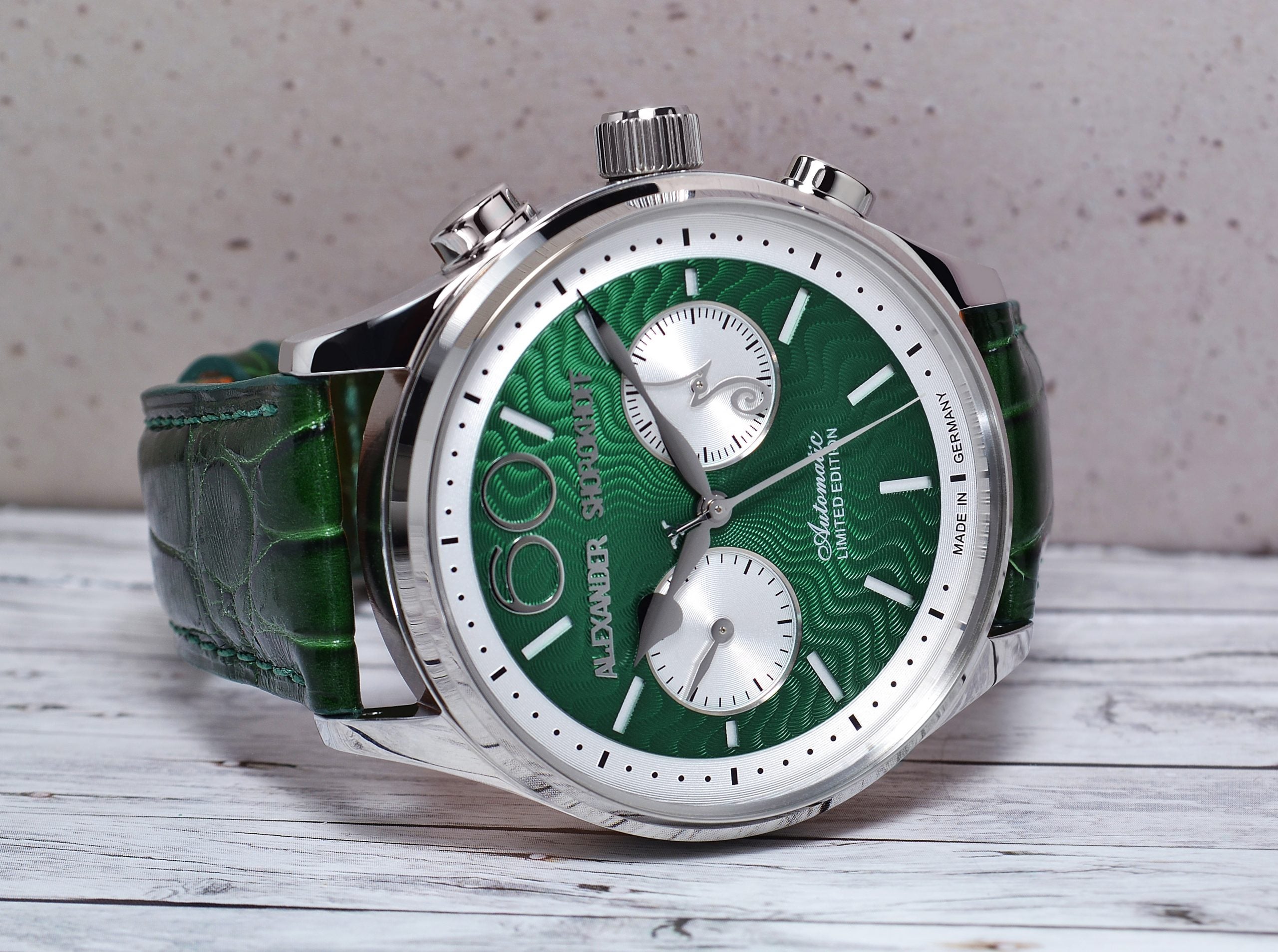 ALEXANDER SHOROKHOFF Neva Chrono Wavy guilloche green with silver sub-dials - Red Army Watches