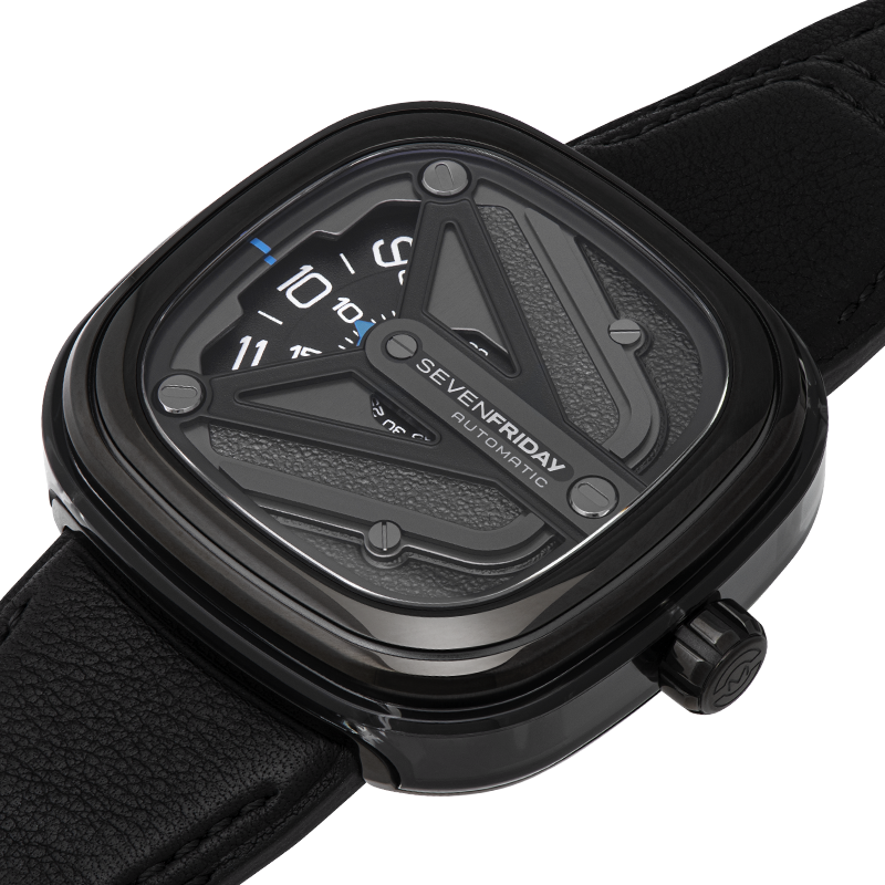 SEVENFRIDAY M3/07 "Spaceship" - Red Army Watches