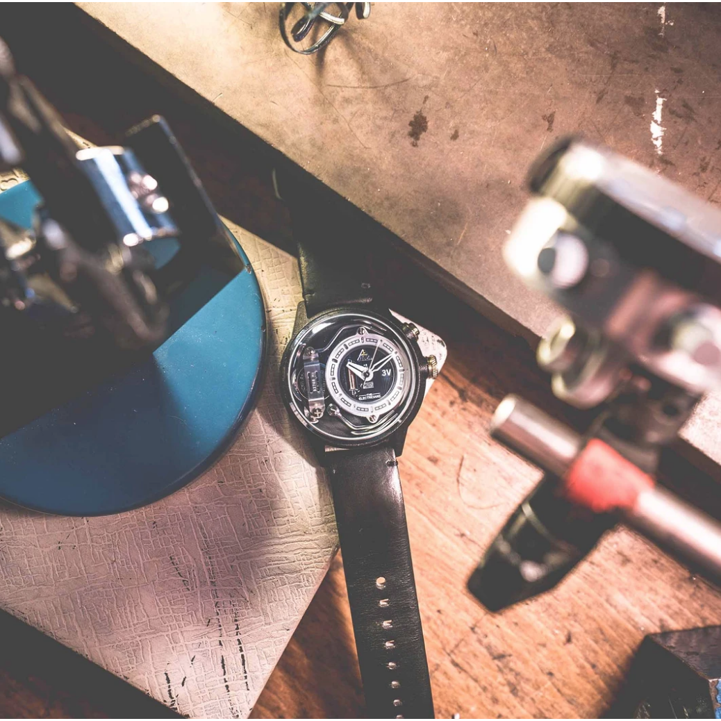 The ELECTRICIANZ Dresscode - Red Army Watches Malaysia