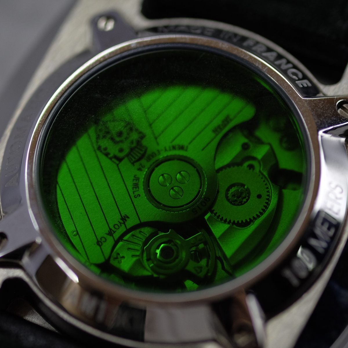 MARCH LA.B AM1 – Automatic Black 40mm - Red Army Watches