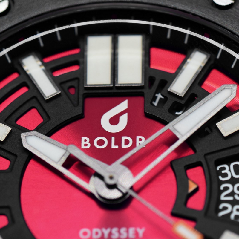 BOLDR Odyssey Carbon Red - Red Army Watches 