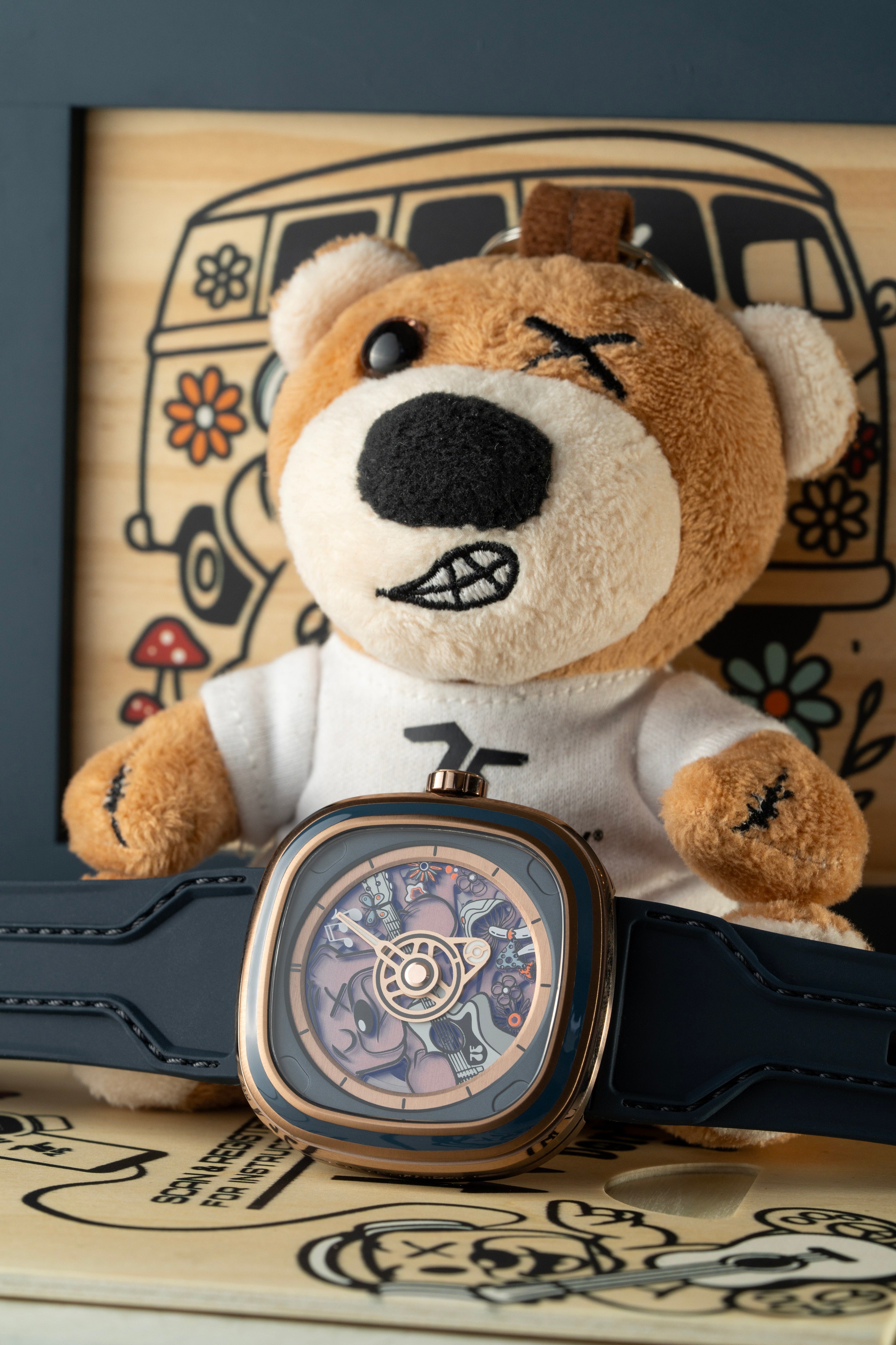 SEVENFRIDAY T2/08 "T-RILEY MUSIC"