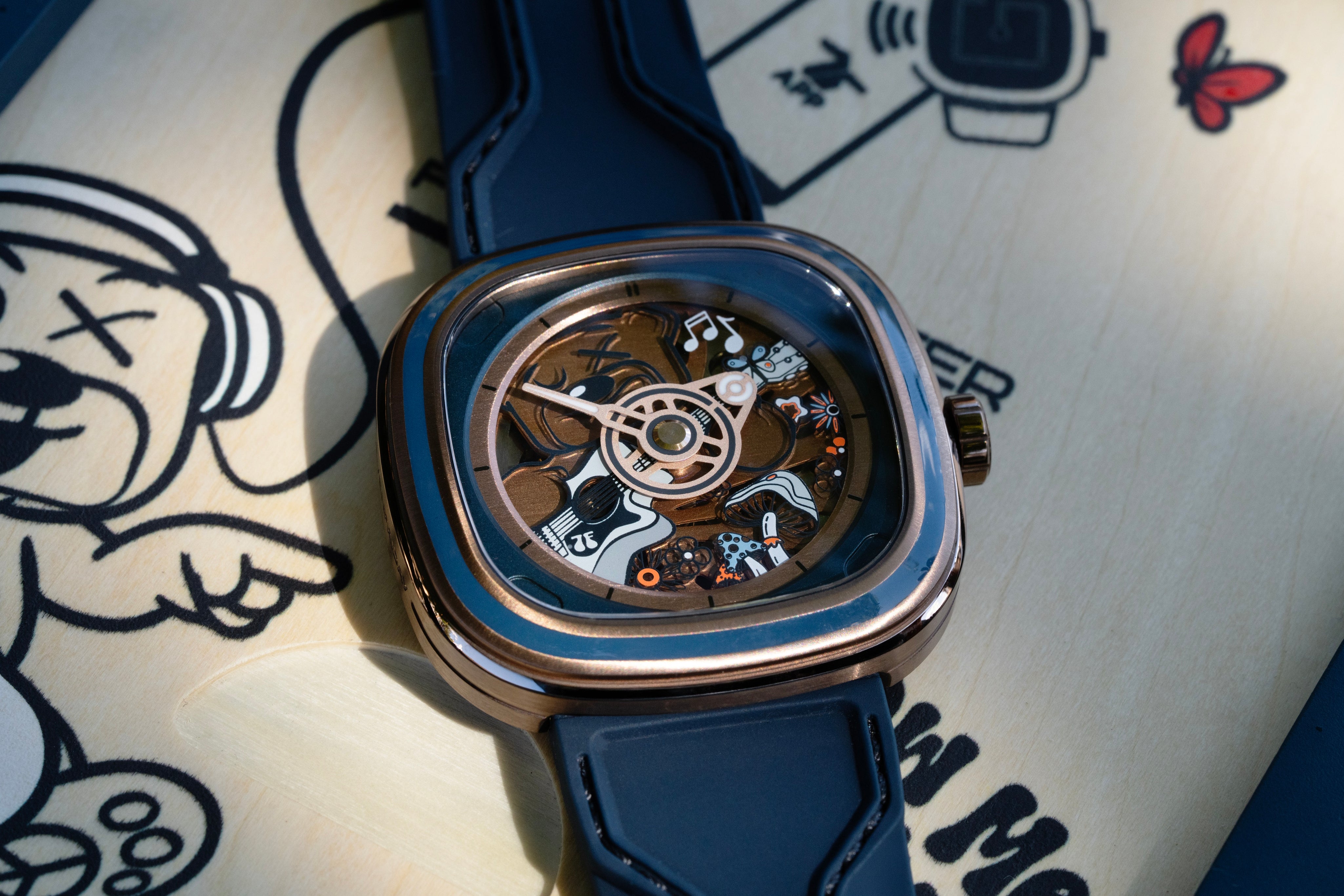 SEVENFRIDAY T2/08 "T-RILEY MUSIC"
