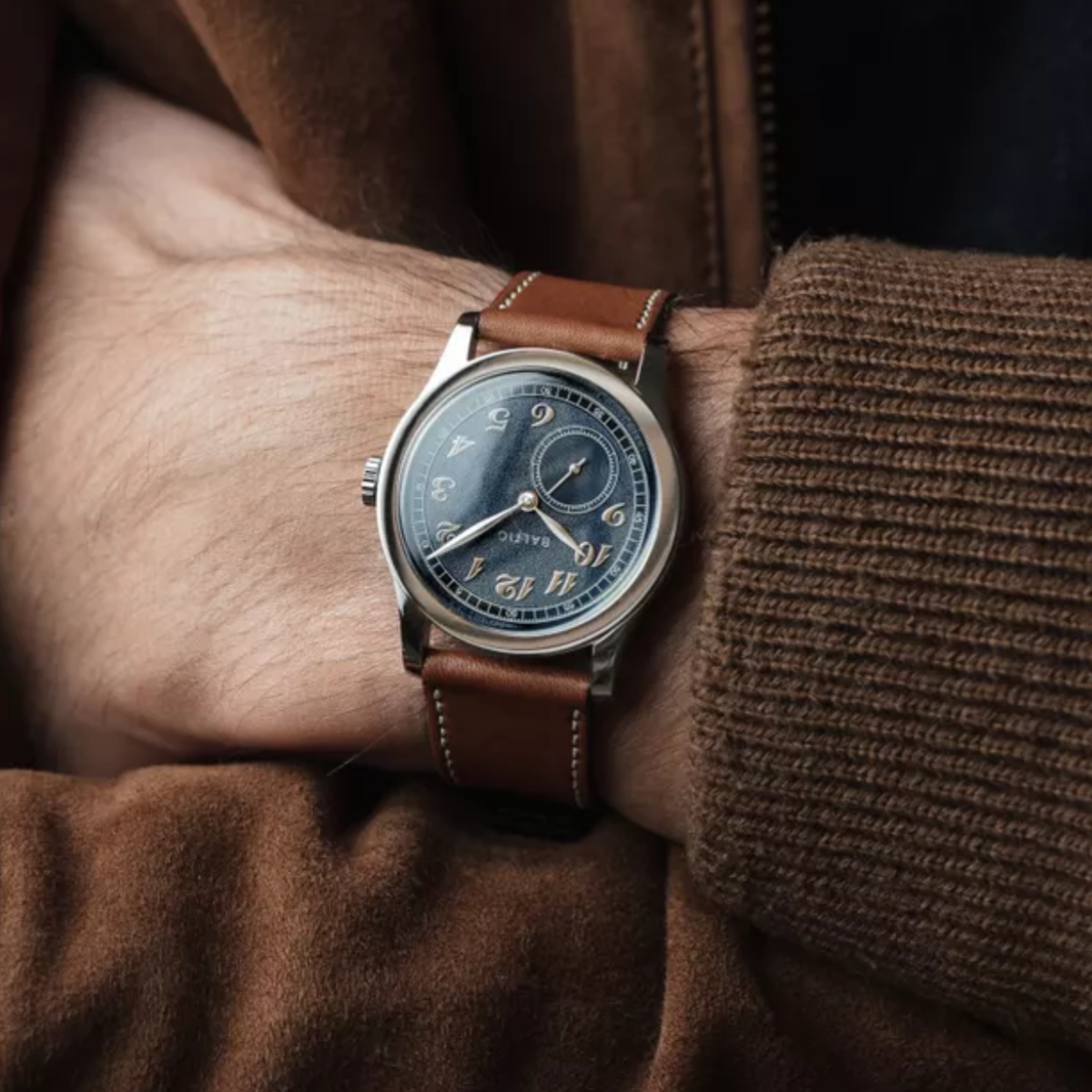 BALTIC MR01 BLUE (STITCHED NAVY BLUE) - Red Army Watches 