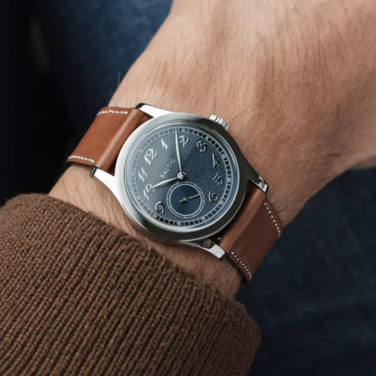 BALTIC MR01 BLUE (STITCHED NAVY BLUE) - Red Army Watches 