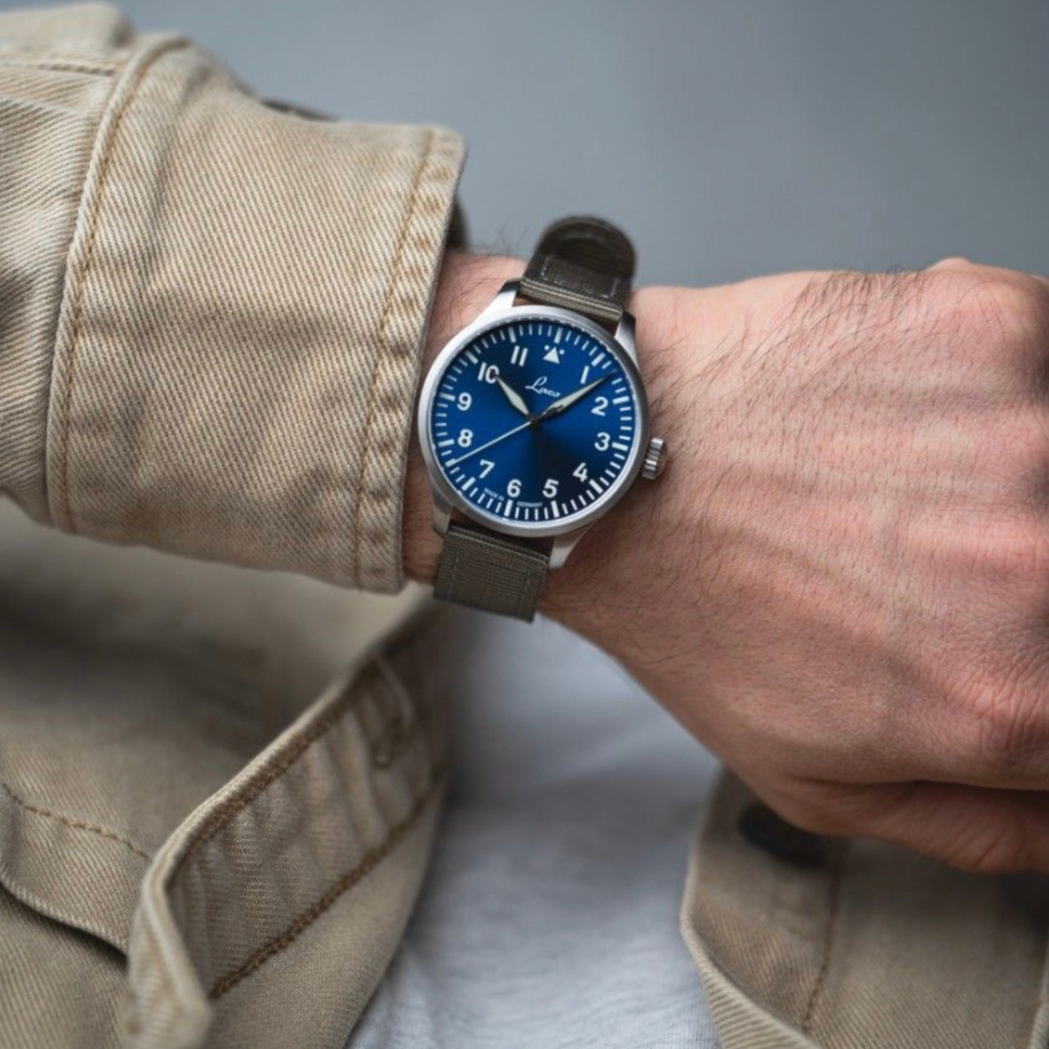 LACO PILOT WATCHES BASIC AUGSBURG BLAUE STUNDE 39 MM AUTOMATIC