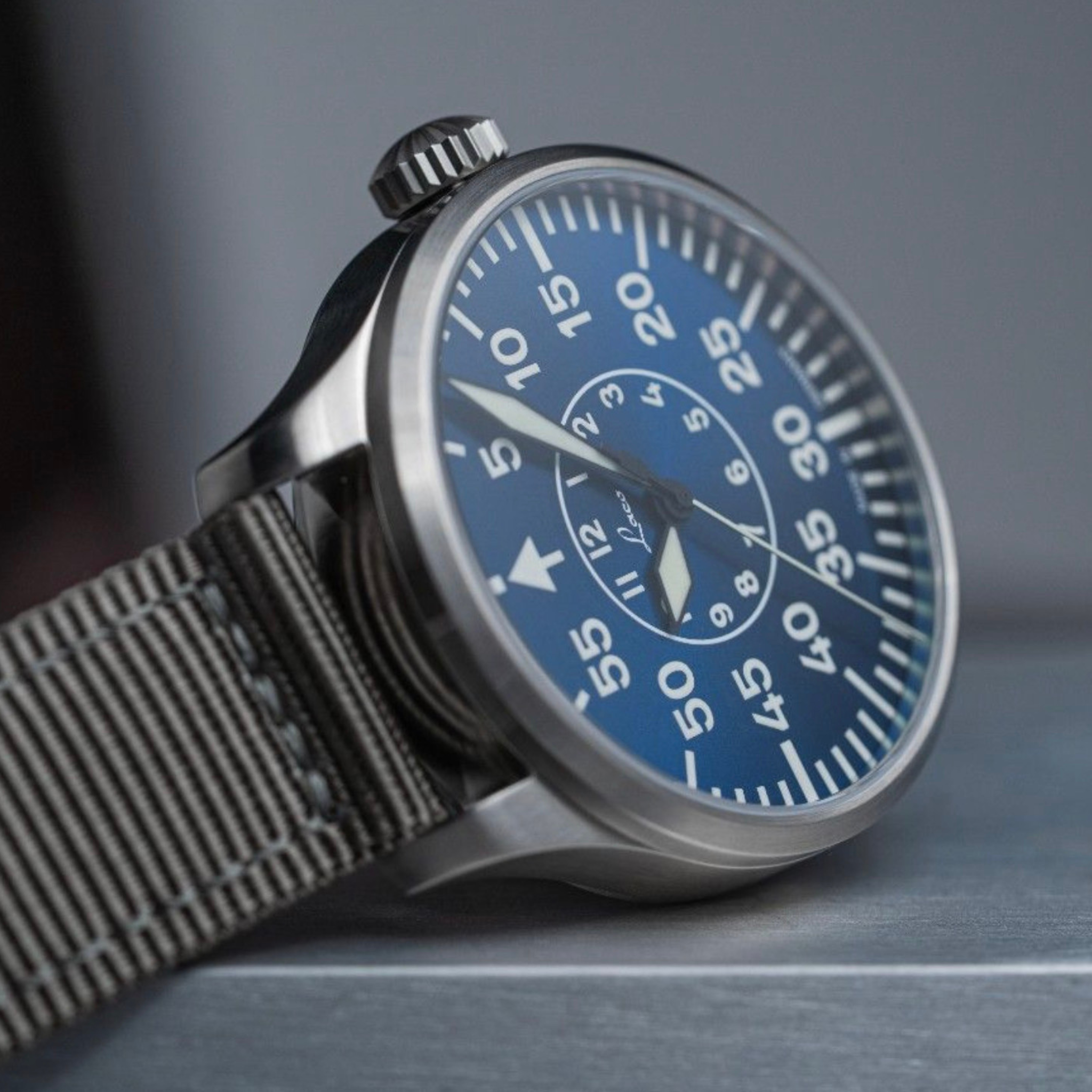 LACO PILOT WATCHES BASIC AACHEN BLAUE STUNDE 39 MM AUTOMATIC