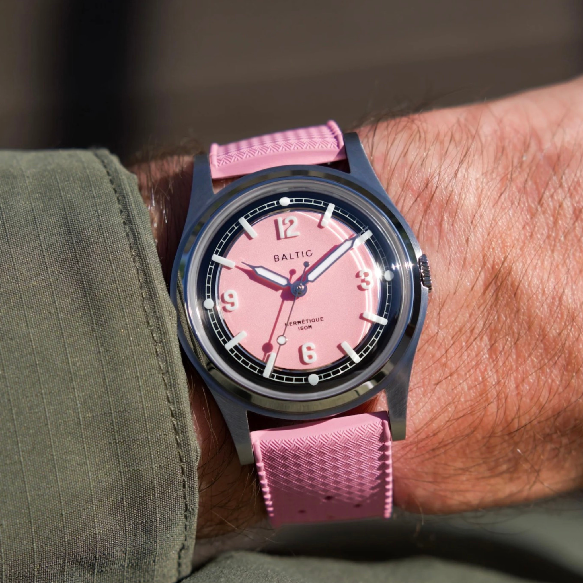 BALTIC_HERMETIQUE_SUMMER_PINK-2.png