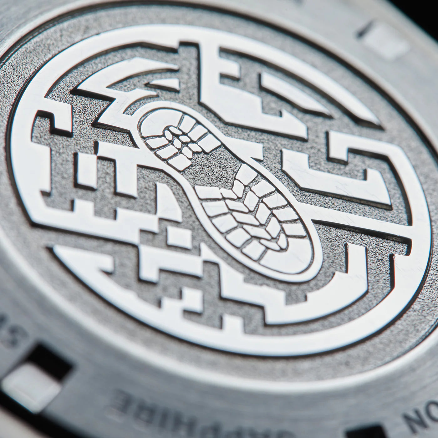 BOLDR Expedition II Matterhorn - Red Army Watches 