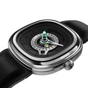 SEVENFRIDAY PG1/01 "GMT"