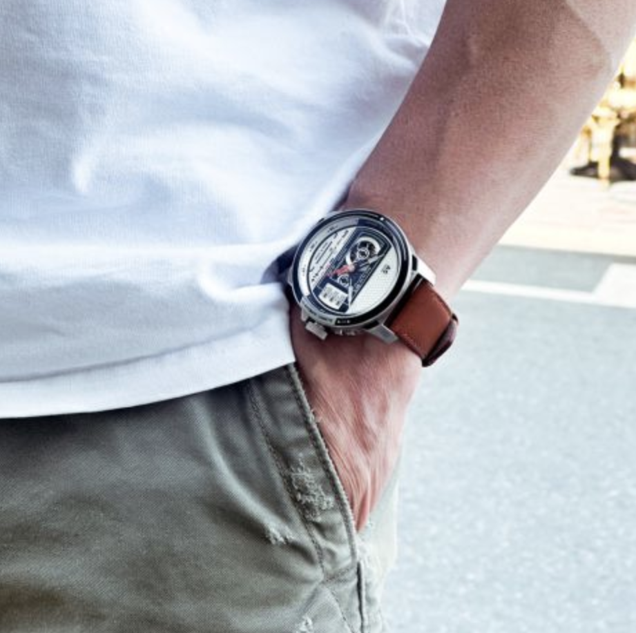 TACS CASSETTE WATCH - CHROME (TS2303A) - Red Army Watches 