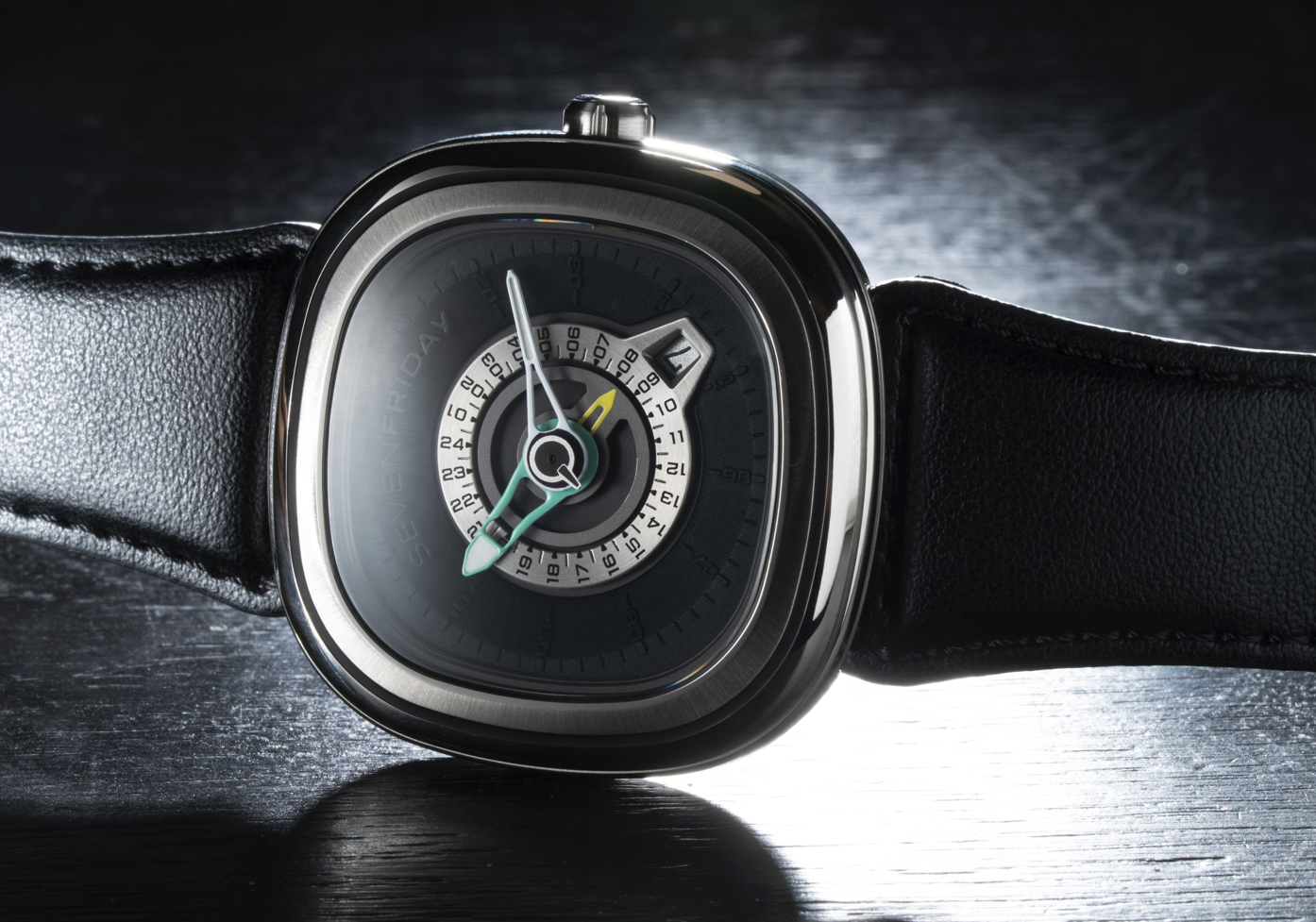 Sevenfriday PG1_01