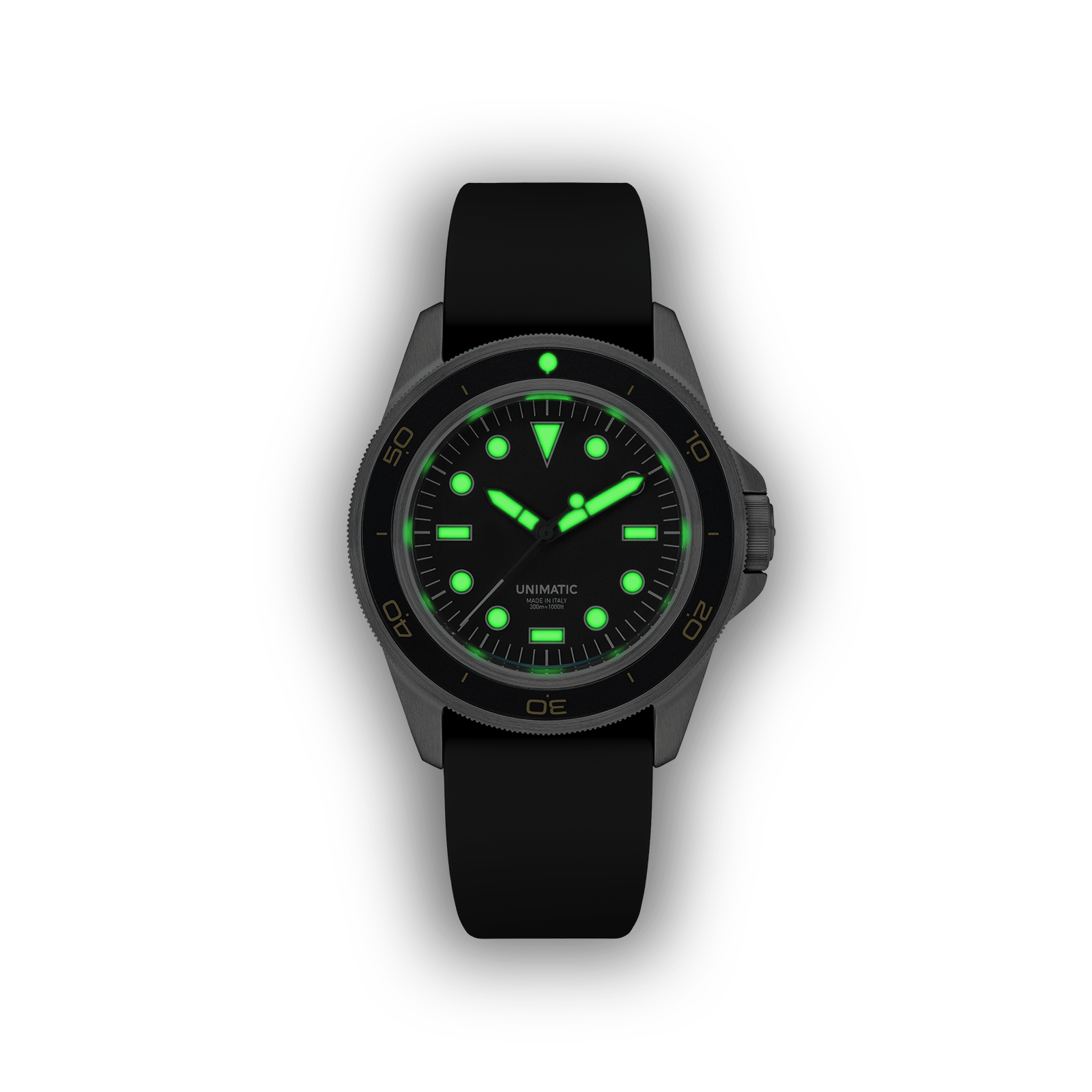 U1-DHBR-hero-SLV-min.png