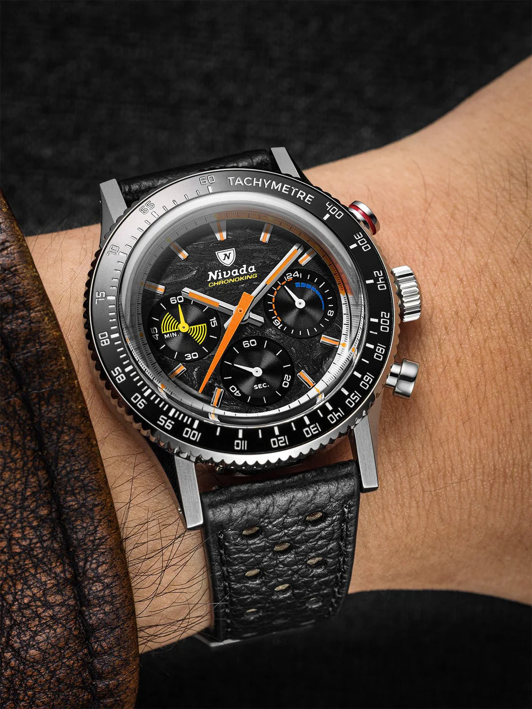 NIVADA CHRONOKING MECAQUARTZ RACING CARBON - Red Army Watches 