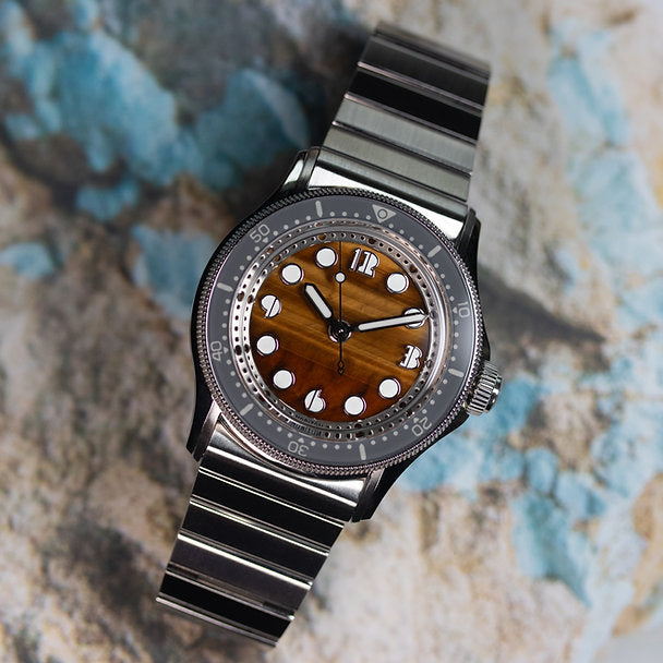 HORIZON NEMOLITHIC WITH TIGER EYE STONE DIAL - Red Army Watches 