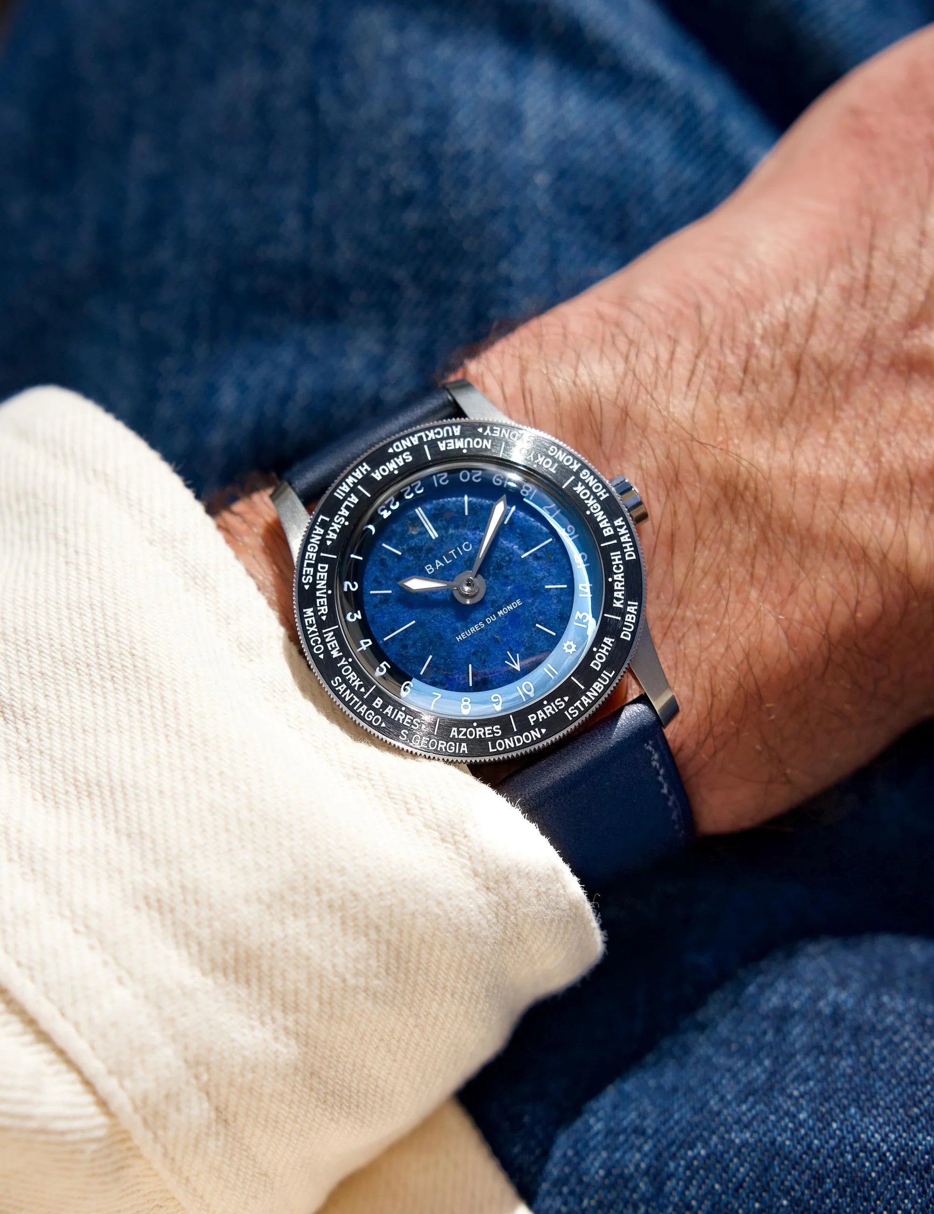 BALTIC HEURES DU MONDE WORLDTIMER - SODALITE - Red Army Watches 
