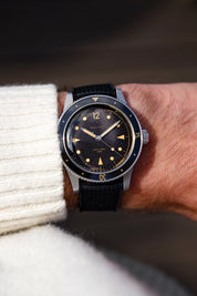 BALTIC AQUASCAPHE CLASSIC - BLACK GILT (BLACK RUBBER) - Red Army Watches 