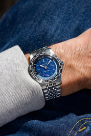 BALTIC HEURES DU MONDE WORLDTIMER - SODALITE - Red Army Watches 