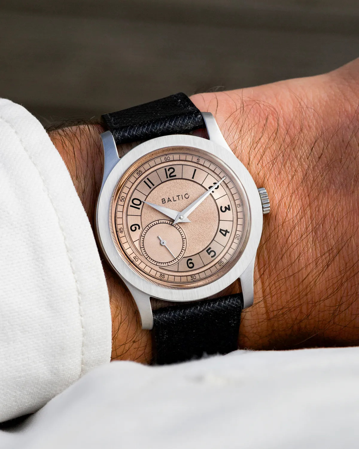 BALTIC MR ROULETTE SALMON - Red Army Watches 