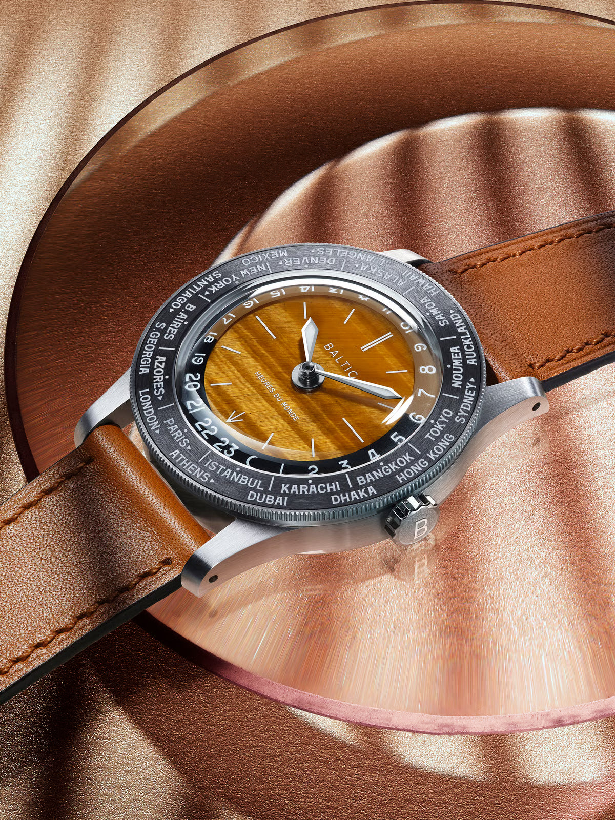 BALTIC HEURES DU MONDE WORLDTIMER - TIGER EYE - Red Army Watches 