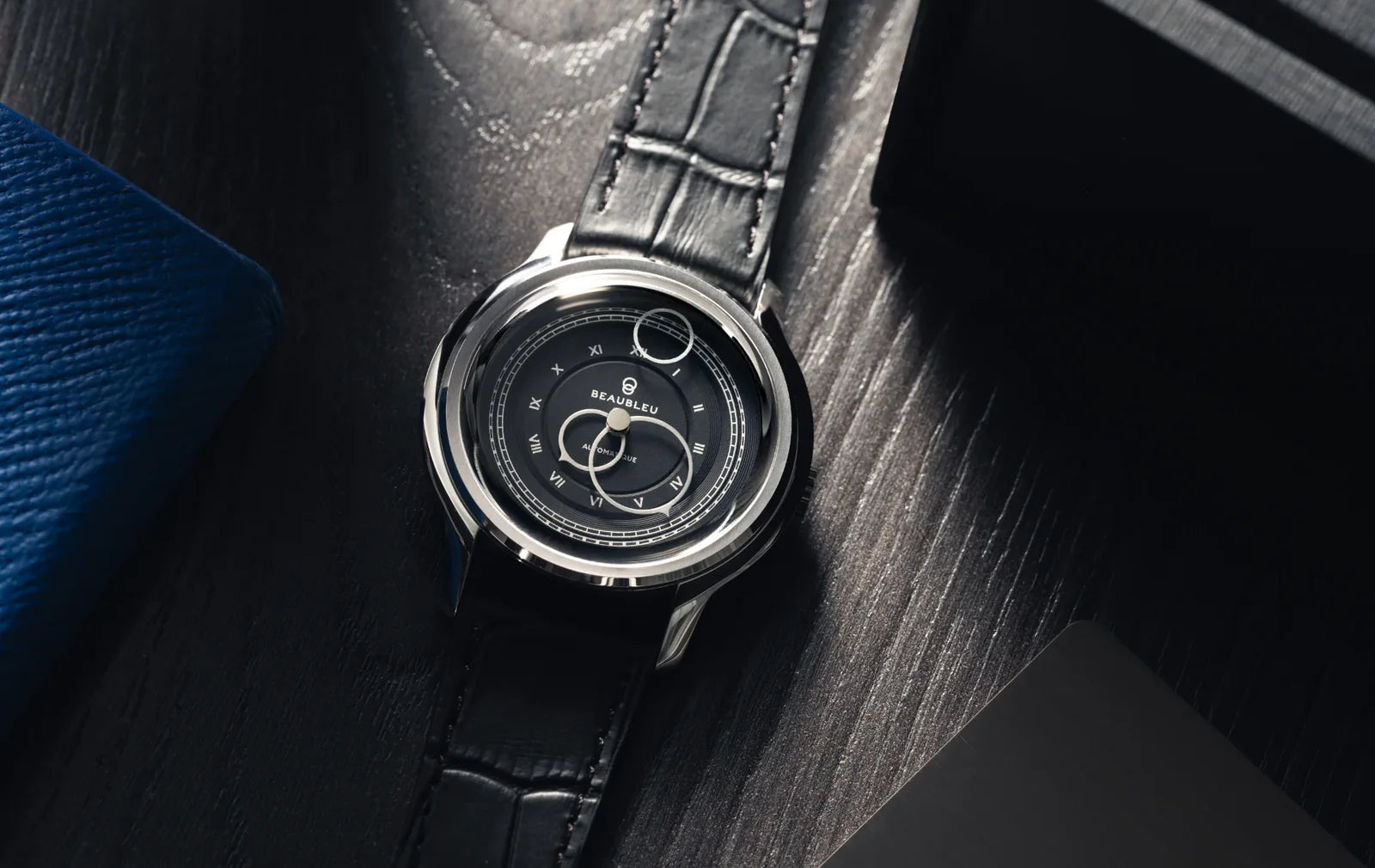 BEAUBLEU La Pièce n°1 - Graphite - Red Army Watches 
