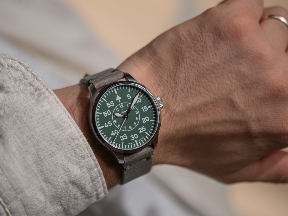 LACO PILOT WATCH BASIC AACHEN GRUN 39MM AUTOMATIC