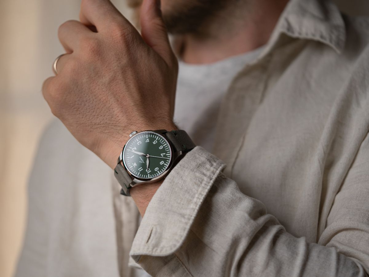 LACO PILOT WATCH BASIC AUGSBURG GRUN 39MM AUTOMATIC
