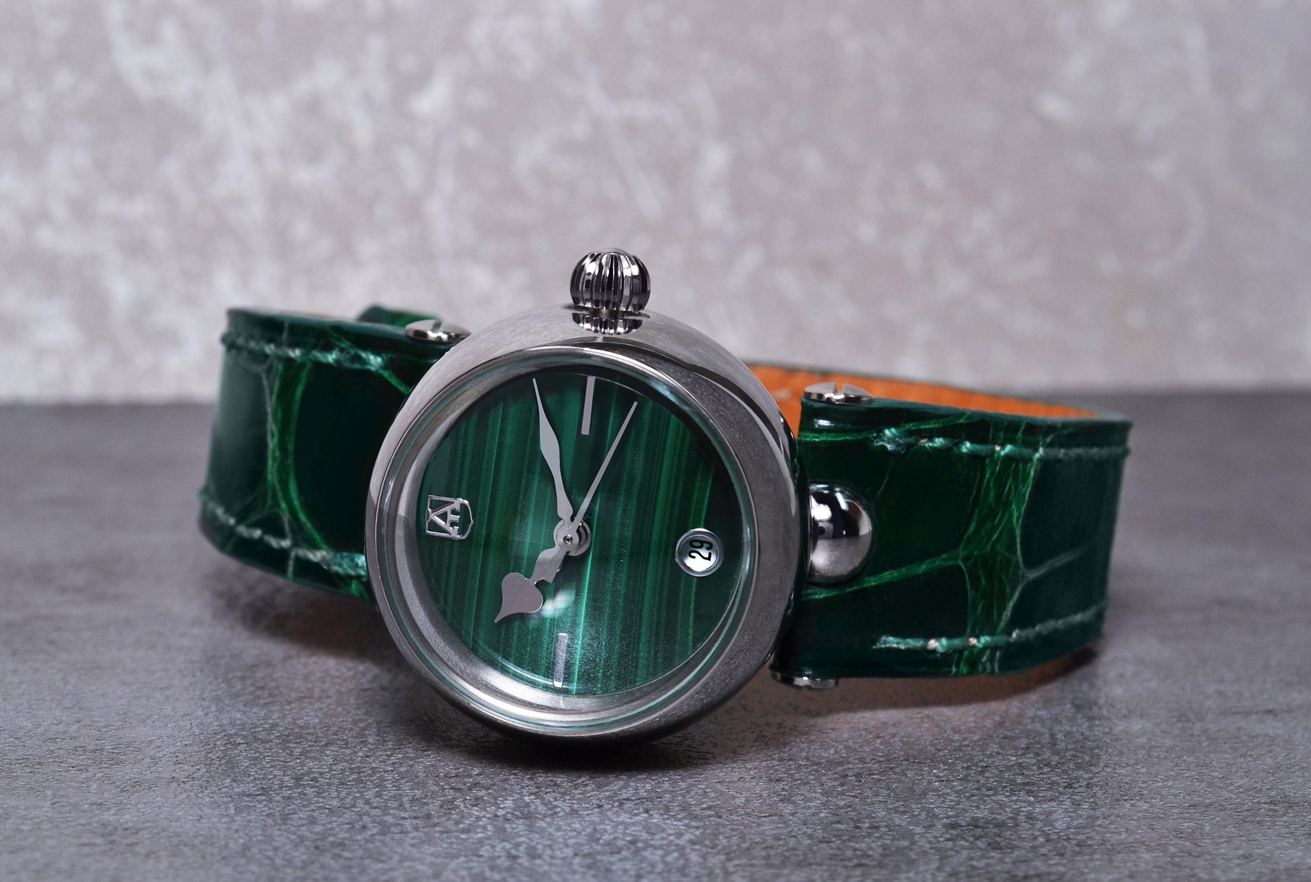 ALEXANDER SHOROKHOFF Shar Green malachite - Red Army Watches 