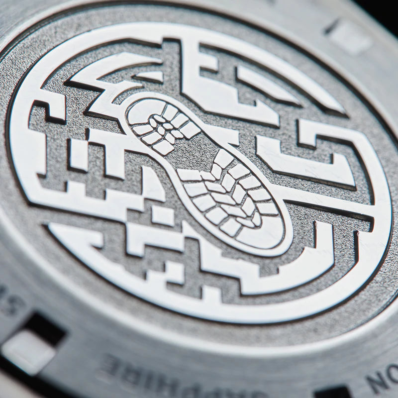 BOLDR Expedition 2 Matterhorn - Red Army Watches 